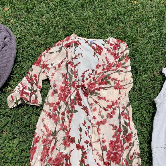 clothes bundle - Picture 5 of 8